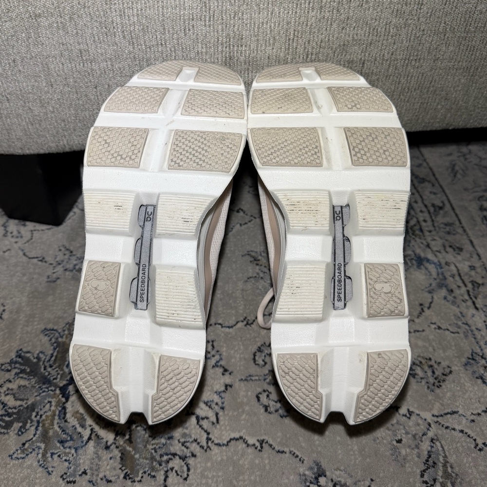 On Cloudmonster Void Drew Ivory - image 10